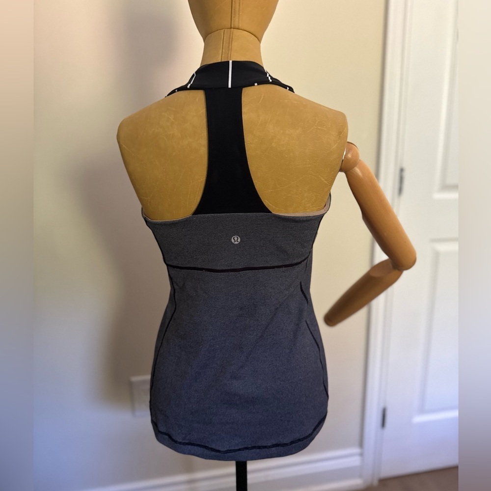 LULULEMON Scoop Neck Black and Gray Women's Tank Top (US 10)